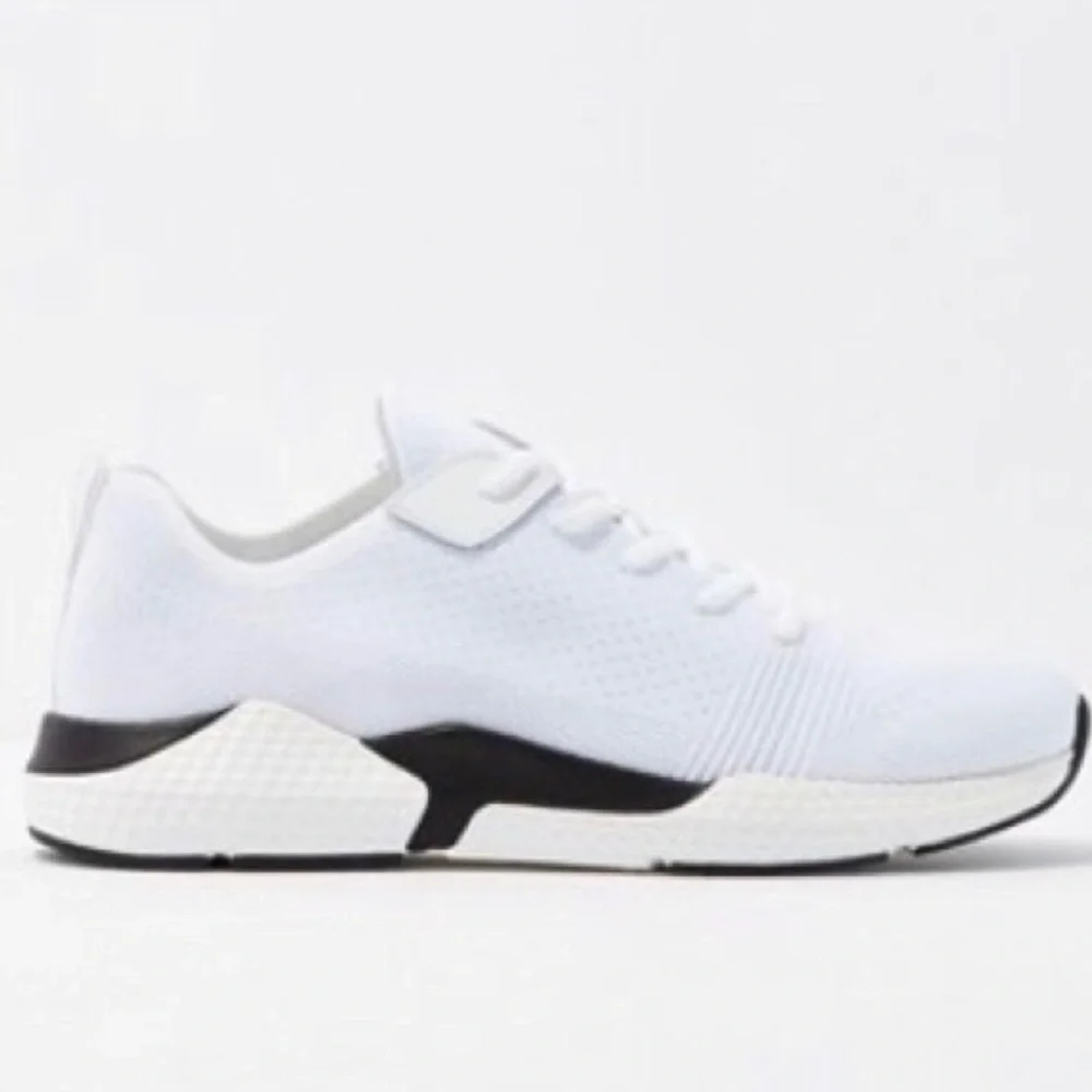 Athletic American Eagle Mens fashionable white running shoes Size 12 - Picture 1 of 15